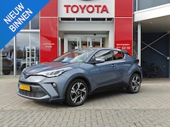 Toyota C-HR - 1.8 HYBRID DYNAMIC APPLE/ANDROID KEYLESS PARK-SENSOREN 18"LM-VELGEN NL-AUTO