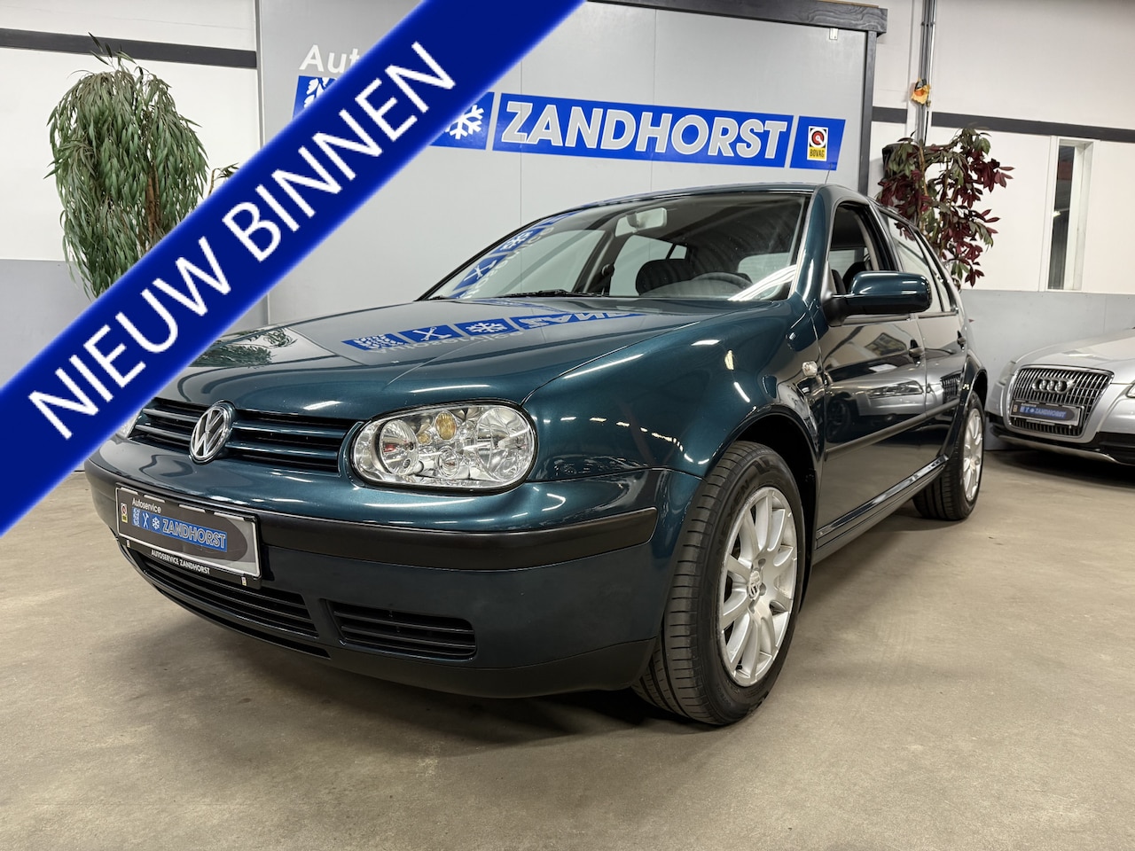 Volkswagen Golf - 1.4-16V Comfortline 1.4-16V Comfortline - AutoWereld.nl