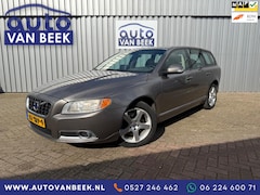 Volvo V70 - 2.4 D5 Summum|Automaat|Leder|Trekhaak