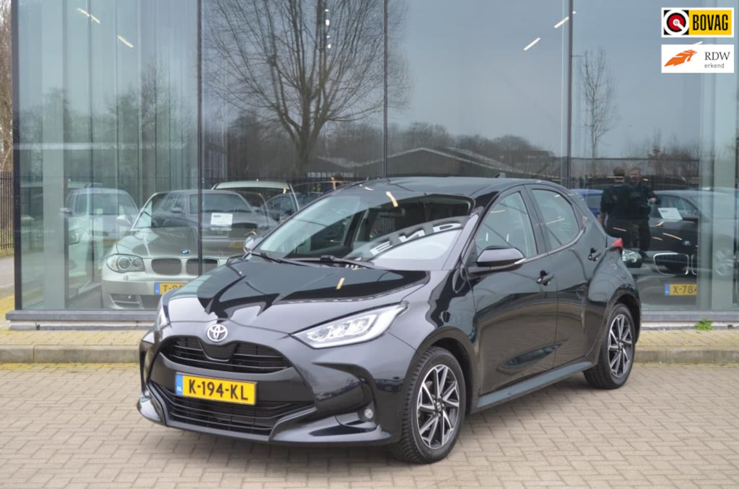 Toyota Yaris - 1.5 VVT-i Dynamic | Achteruitrijcamera | Cruide controle - AutoWereld.nl