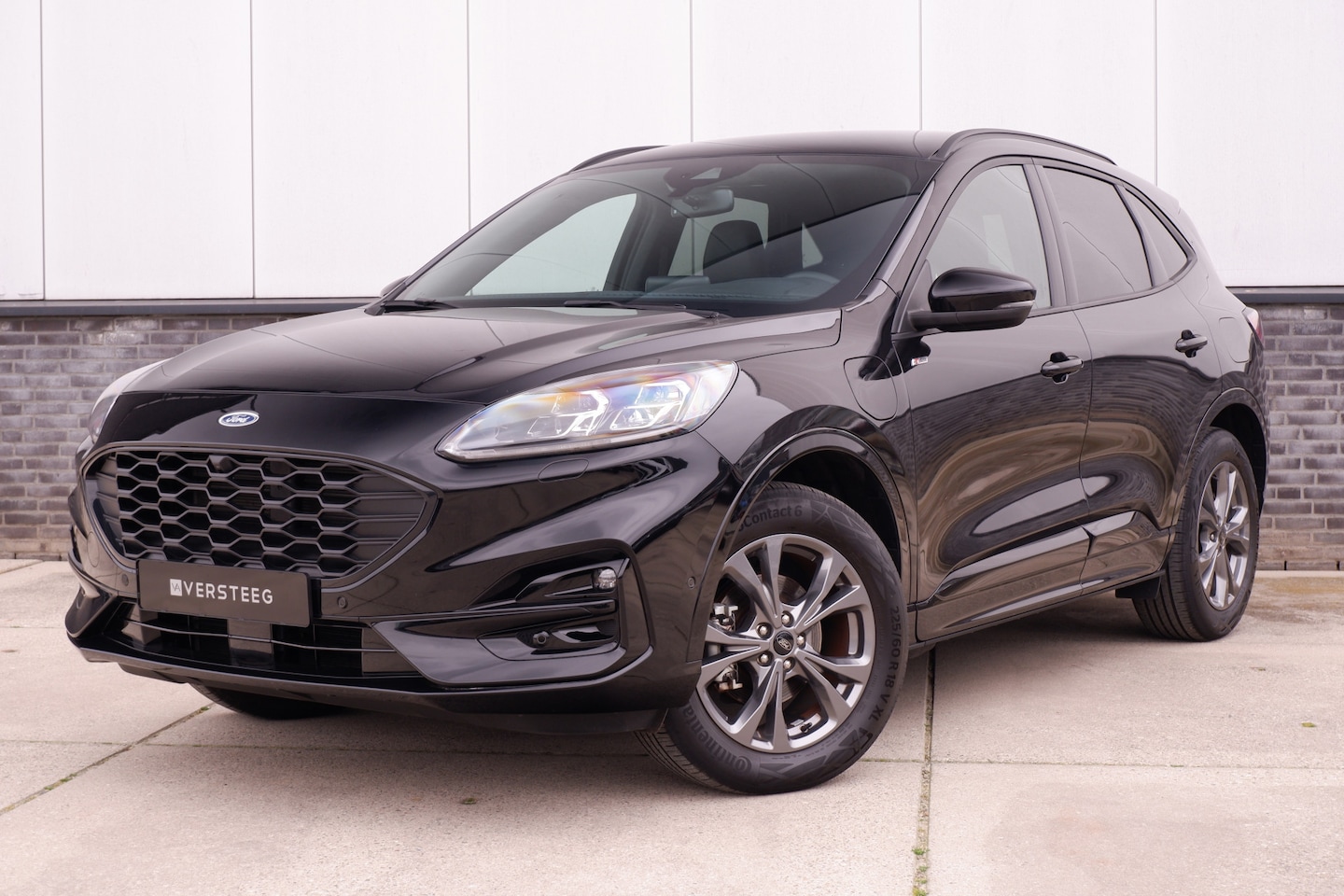 Ford Kuga - 2.5 PHEV ST-Line X | LED | B&O | Navi | Camera | Elek. Achterklep | - AutoWereld.nl