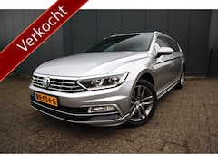 Volkswagen Passat Variant - 1.4 TSI Highline Business R-Line Automaat Panoramadak Sportleder Massage stoel Camera Etc.