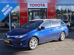 Toyota Auris Touring Sports - 1.8 HYBRID DYNAMIC TREKHAAK KEYLESS NAVI CRUISE PRIVACY-GLASS NL-AUTO