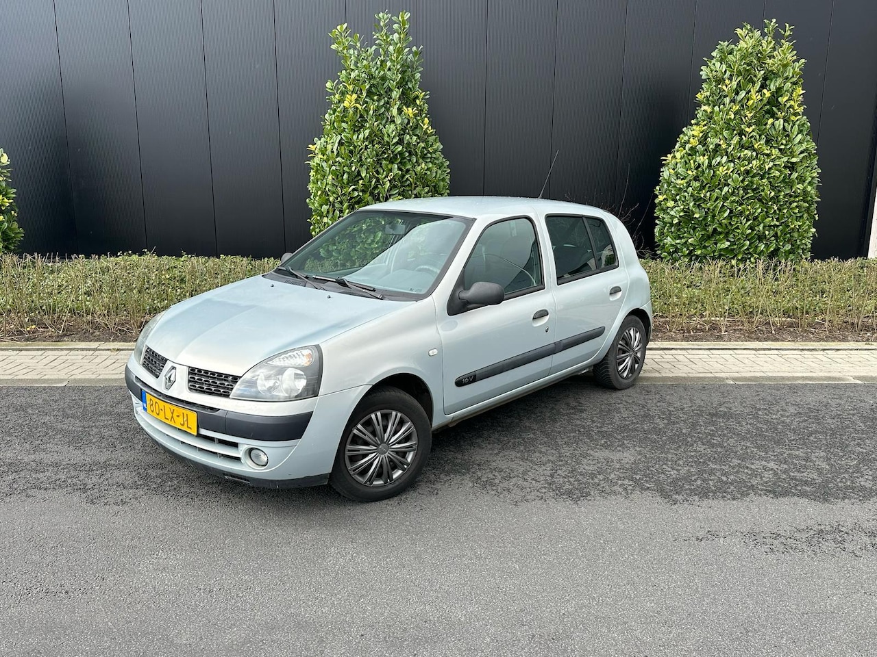 Renault Clio - 1.2-16V Dynamique 1.2-16V Dynamique - AutoWereld.nl