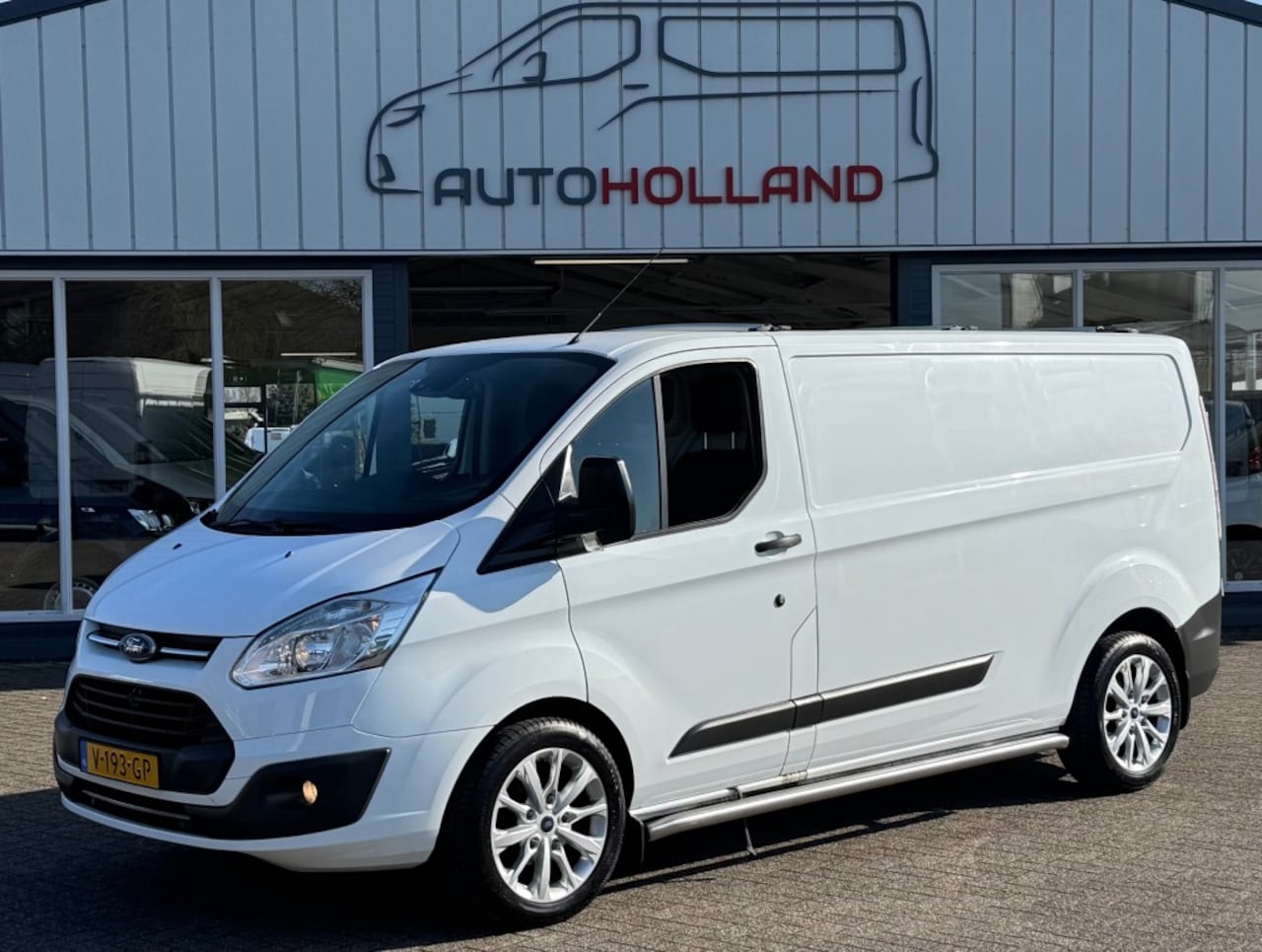 Ford Transit Custom - 2.0 TDCI 96KW 131PK L2H1 AUTOMAAT EURO 6 AIRCO/ CRUISE CONTROL/ - AutoWereld.nl