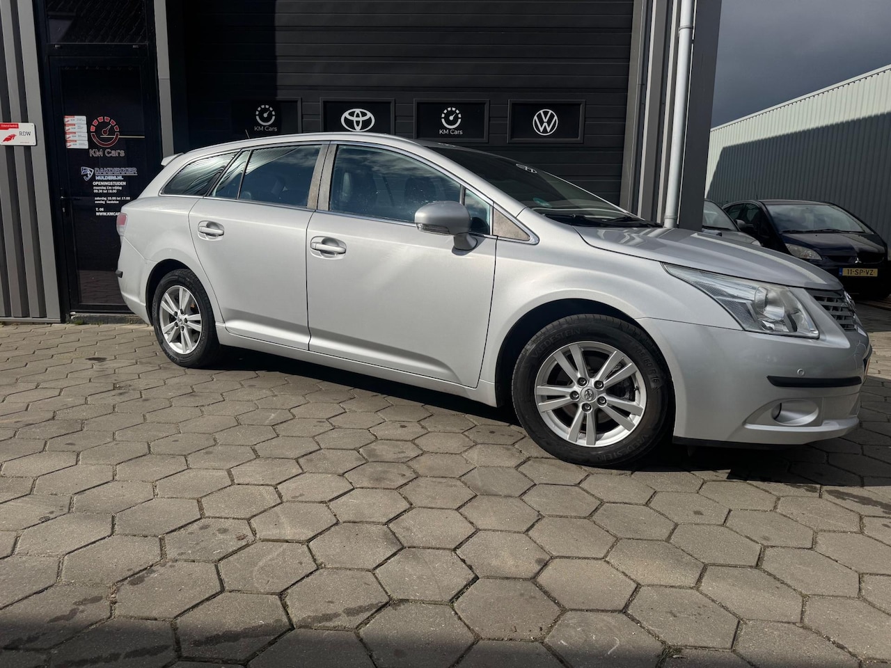 Toyota Avensis Wagon - 1.8 VVTi Dynamic - ( 2009 ) - Airco/Clima - 1e Eigenaar - Leer - - AutoWereld.nl