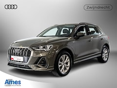 Audi Q3 - 45 245pk TFSI e S edition / Stoelverwarming voorin / Adaptive cruise control / Parkeerhulp