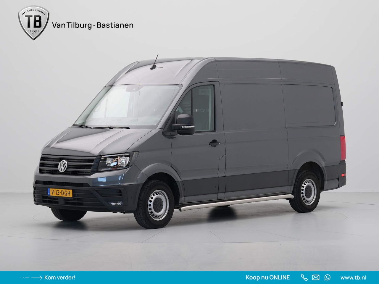 Volkswagen Crafter - 30 2.0 TDI 140pk DSG L3H3 Highline Navi via App Camera Trekhaak Voorruitverwarming - AutoWereld.nl