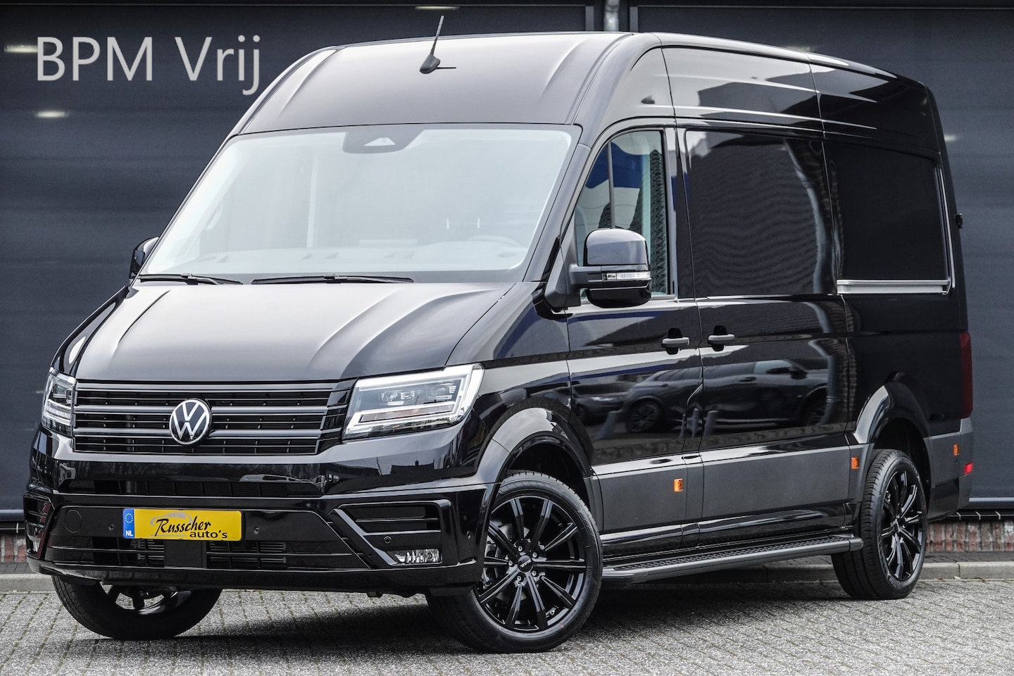 Volkswagen Crafter - L3H3 2.0Tdi 177Pk Aut. | 2xSchuifdeur | Nieuw Model | 10,4" Navigatie | 19'' | Deep Black - AutoWereld.nl