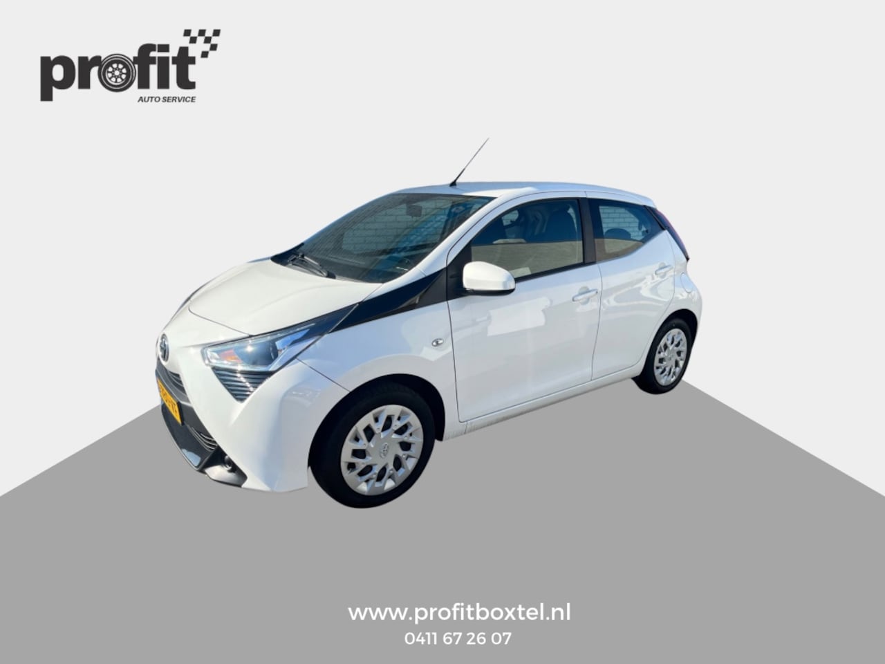 Toyota Aygo - 1.0 VVT-i x-play / Groot scherm / Camera! - AutoWereld.nl