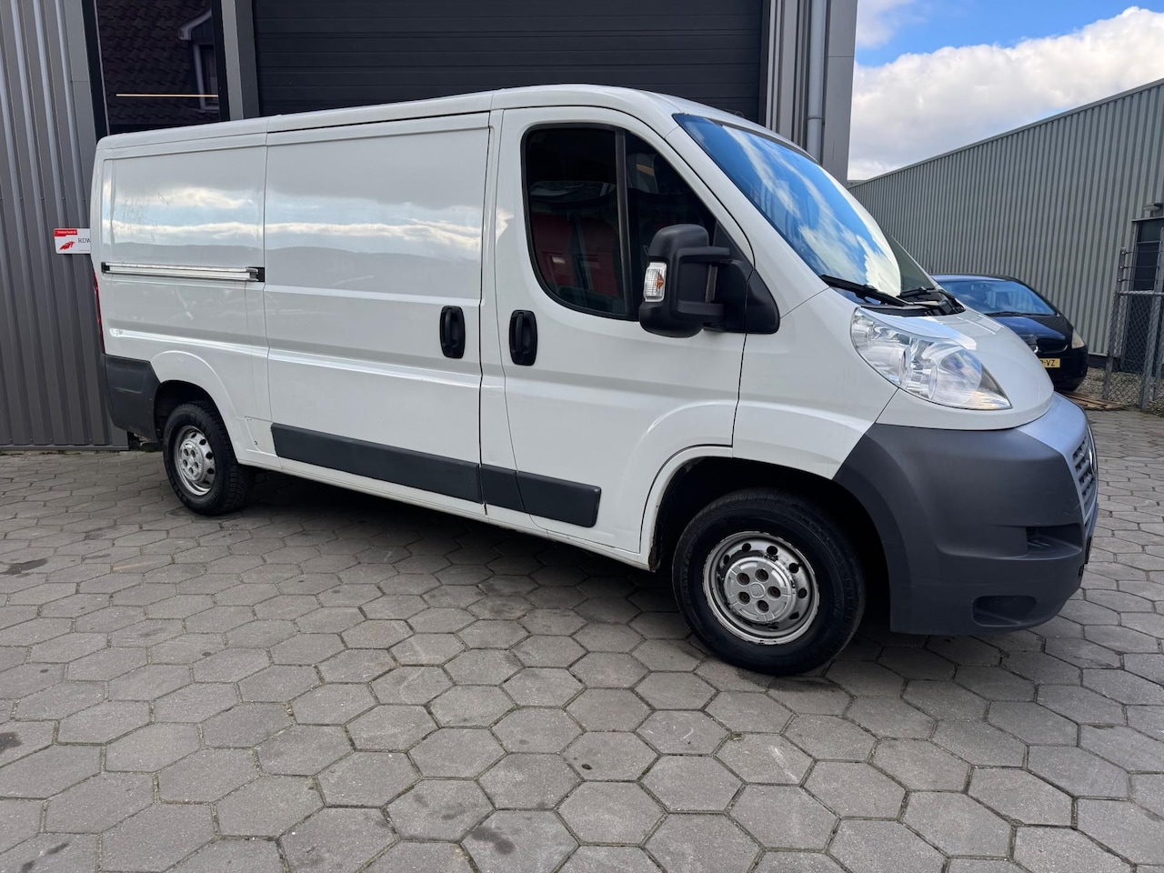 Fiat Ducato - 30 2.0 MultiJet MH2 Gran Volume - 3 Persoons - Airco - Nieuwe apk - 2e Eigenaar - - AutoWereld.nl