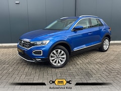 Volkswagen T-Roc - 1.5 TSI Sport * AppleCarPlay * Visueel Cockpit * Cruise * Rijstrook + dodehoek detectie