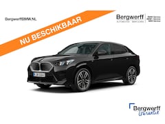 BMW iX2 - xDrive30 M-Sport - Pano - Driving Ass - Harman Kardon - Memoryzetels