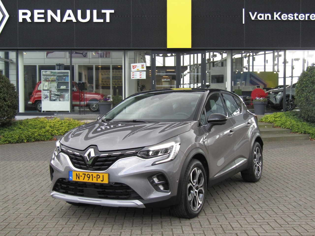 Renault Captur - TCe 140pk GPF EDC Edition One / Bose / Nav 9,3 / 360 Camera / Stoelverwarming - AutoWereld.nl