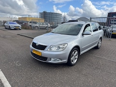 Skoda Octavia Combi - 1.6 TDI Greentech Arctic