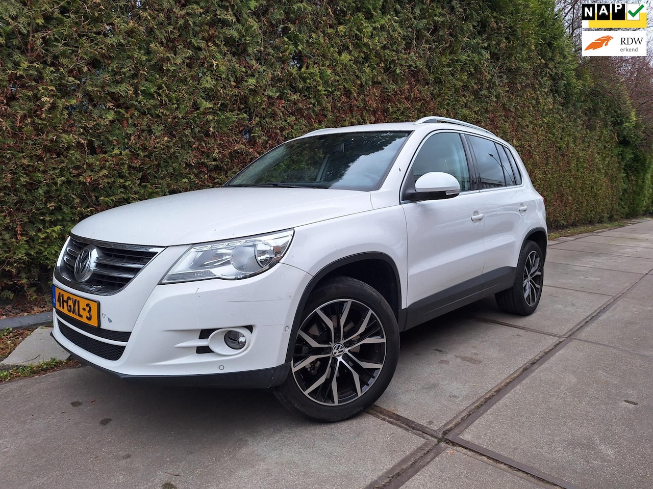 Volkswagen Tiguan - 2.0 TSI Sport&Style 4Motion - AutoWereld.nl