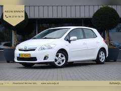 Toyota Auris - 1.8 Full Hybrid Aspiration|AUT|Xenon|Navi|Camera