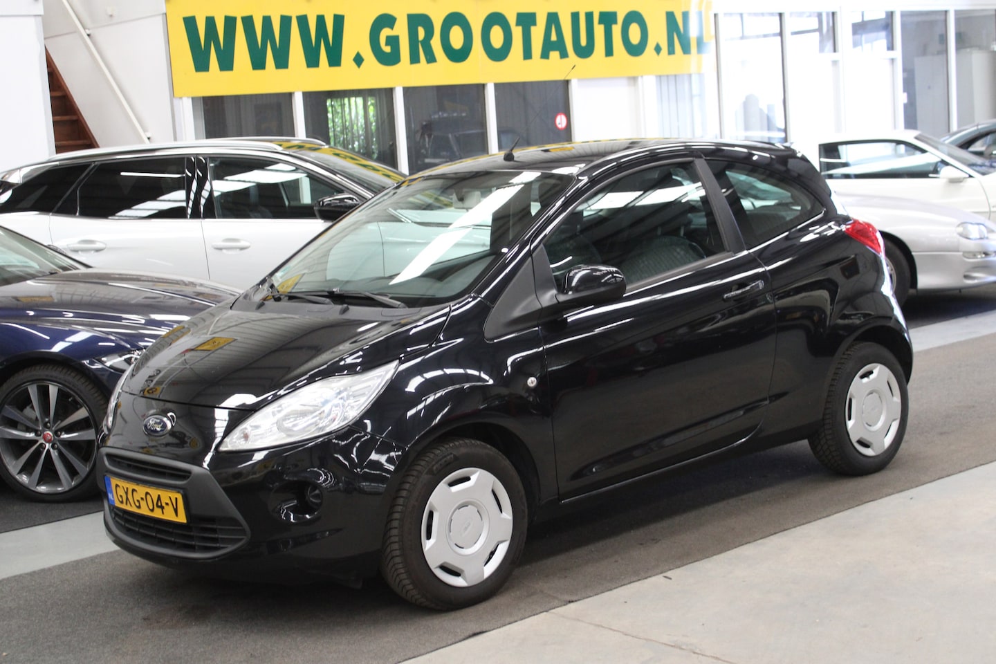 Ford Ka - 1.2 Limited start/stop Airco, Stuurbekrachtiging - AutoWereld.nl