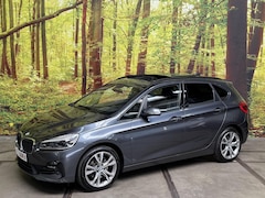 BMW 2-serie Active Tourer - 220i High Executive SportLine 192 PK Automaat Panodak Navi Plus 18 Inch Elek. Klep Head Up