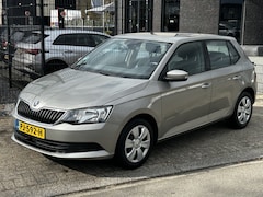 Skoda Fabia - 1.2 TSI First Edition Ambition Cruise control