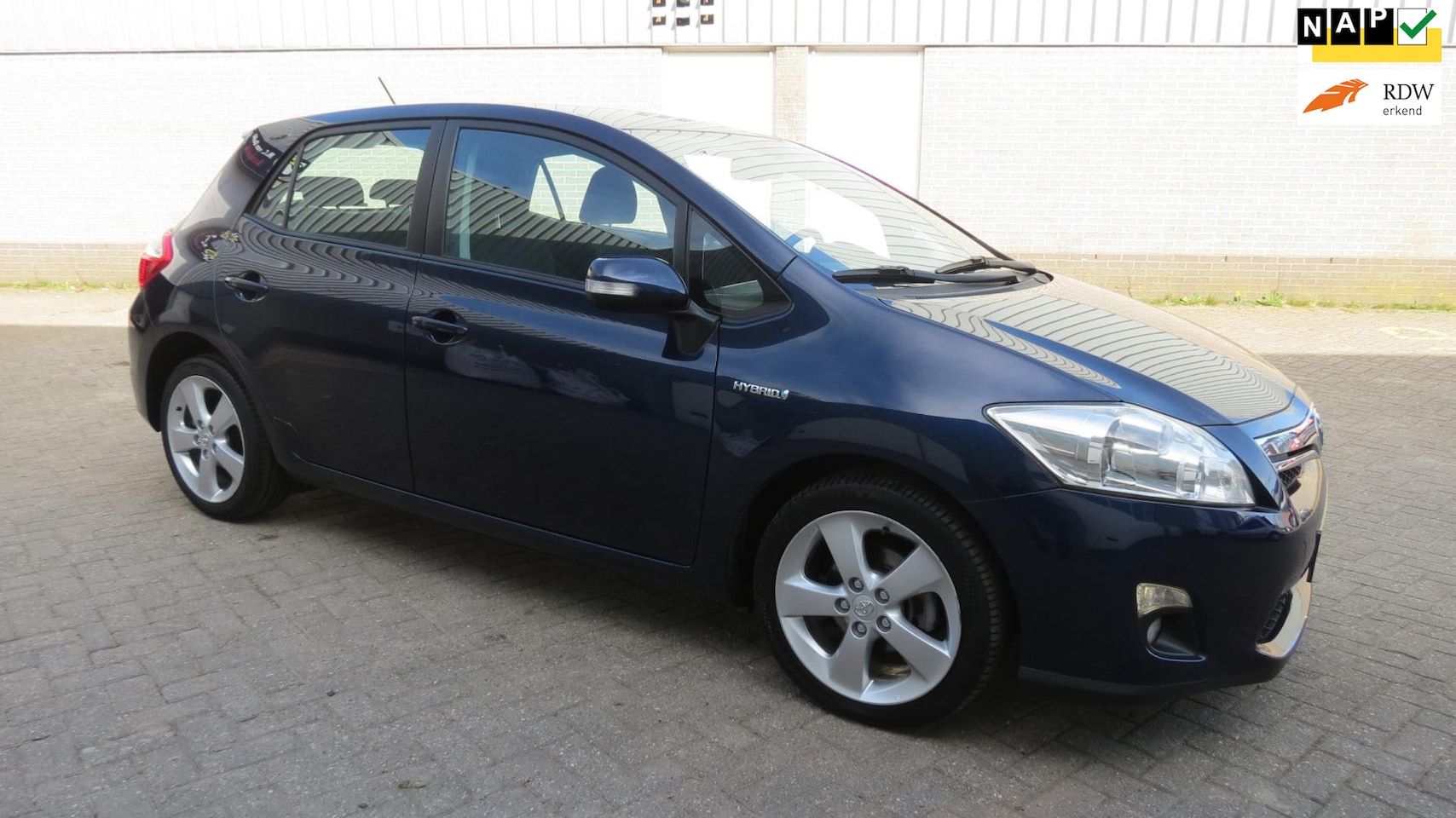 Toyota Auris - 1.8 Full Hybrid Dynamic 1.8 Full Hybrid Dynamic - AutoWereld.nl