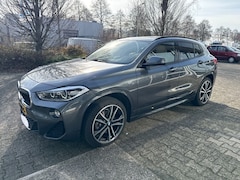 BMW X2 - sDrive20i High Executive | M-Sport | leer | pano | trekhaak