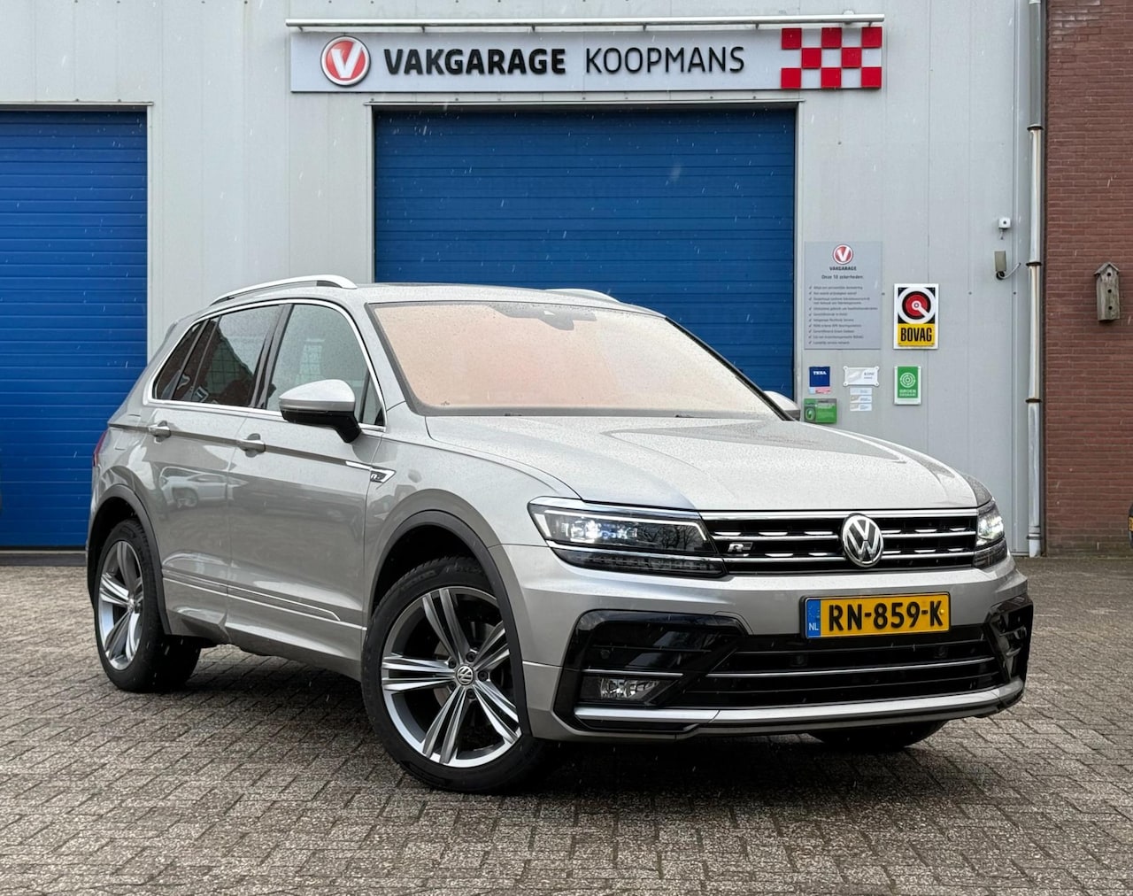 Volkswagen Tiguan - 1.4 TSI Comfortline Business R 1.4 TSI Comfortline Business R - AutoWereld.nl