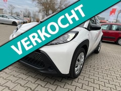 Toyota Aygo X - 1.0 VVT-i MT Business Edition (BOVAG/RIJKLAARPRIJS)