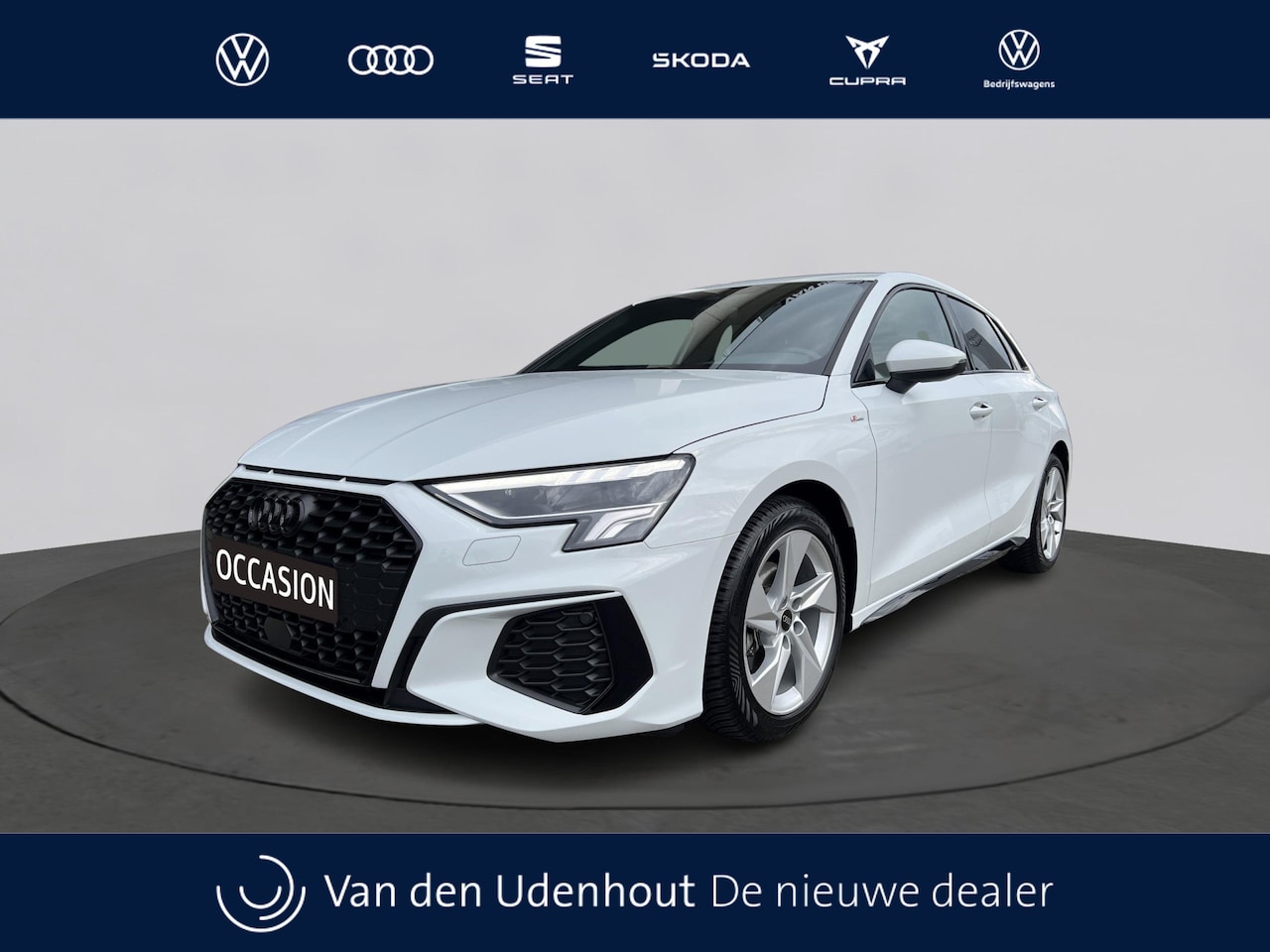 Audi A3 Sportback - 35 TFSI 150pk S Edition / Privacy glas - AutoWereld.nl
