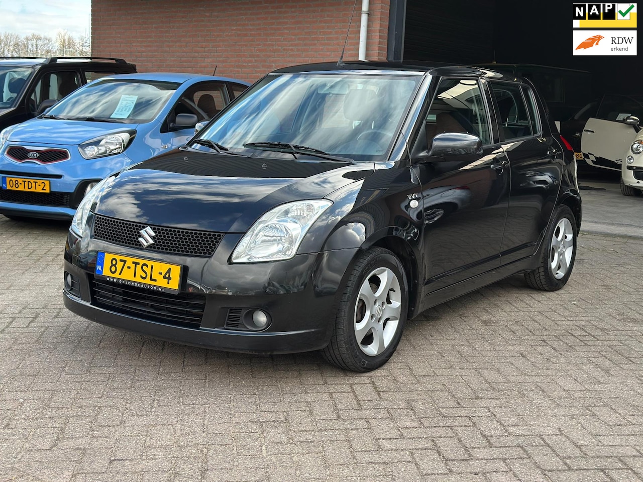 Suzuki Swift - 1.5 Exclusive AUTOMAAT, AIRCO, 5DRS, BOEKJES!! - AutoWereld.nl