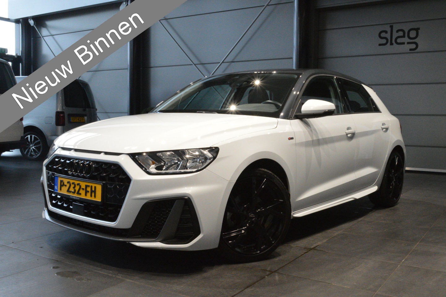 Audi A1 Sportback - 30 TFSI S-LINE navi clima cruise pdc 18 inch 111 pk !! - AutoWereld.nl