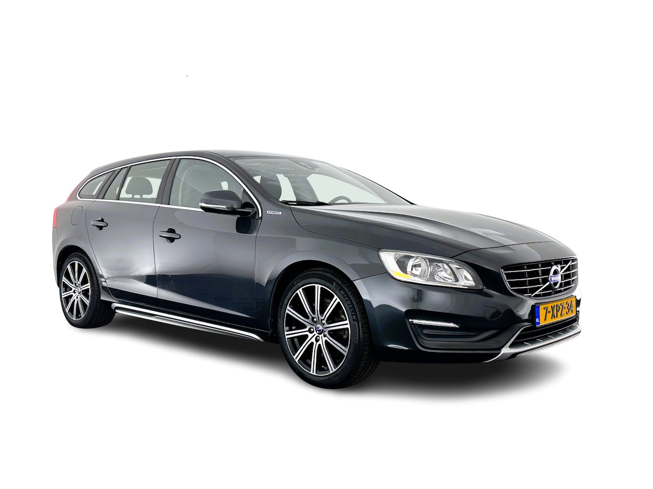 Volvo V60 - 2.4 D6 AWD Plug-In Hybrid Momentum Aut. *NAVI-FULLMAP | 1/2LEATHER | COMFORT-SEATS | 17''A - AutoWereld.nl