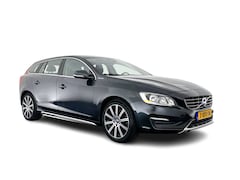 Volvo V60 - 2.4 D6 AWD Plug-In Hybrid Momentum Aut. *NAVI-FULLMAP | 1/2LEATHER | COMFORT-SEATS | 17''A