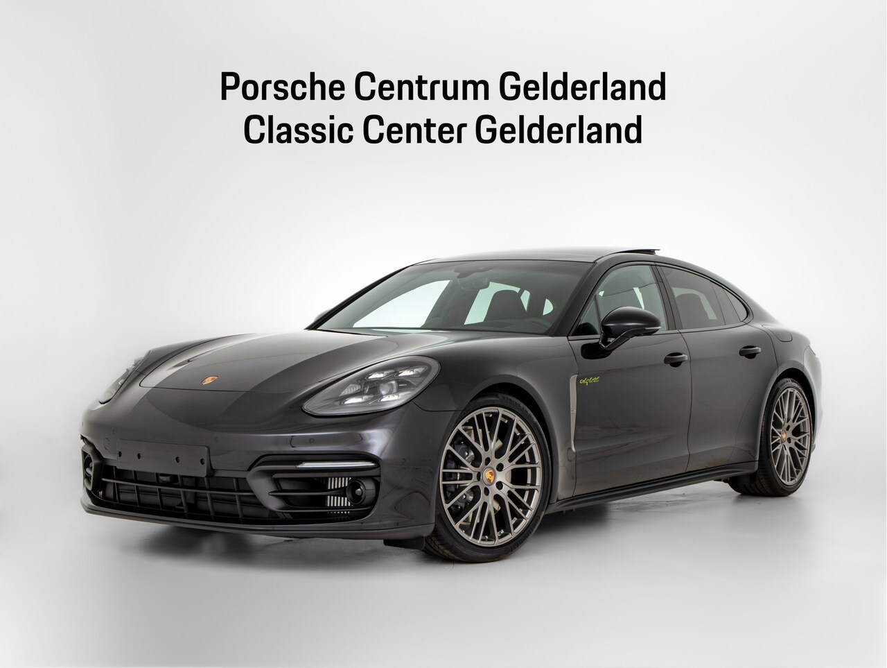 Porsche Panamera - 4 E-Hybrid Platinum Edition - AutoWereld.nl