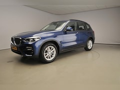 BMW X3 - xDrive20i | LED | Leder | Navigatie | Stoelverwarming | Clima | Shadow line | PDC | Alu 18