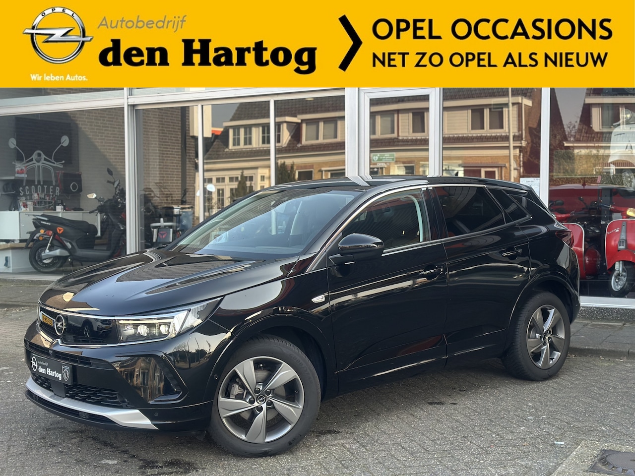 Opel Grandland - 1.2 Turbo Elegance Automaat Stoel + stuurverwarming/Dodehoek sensor/Zelf inparkeren - AutoWereld.nl