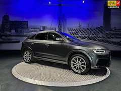 Audi Q3 - 2.0 TFSI quattro Sport Pro Line S *Pano*Camera