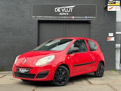 Renault Twingo - 1.2 Acces | Cd Speler | Elek Ramen | Stuurbekrachtiging |