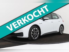 Volkswagen ID.3 - First 58 kWh | Trekhaak | Org NL | CarPlay | Adap. Cruise |