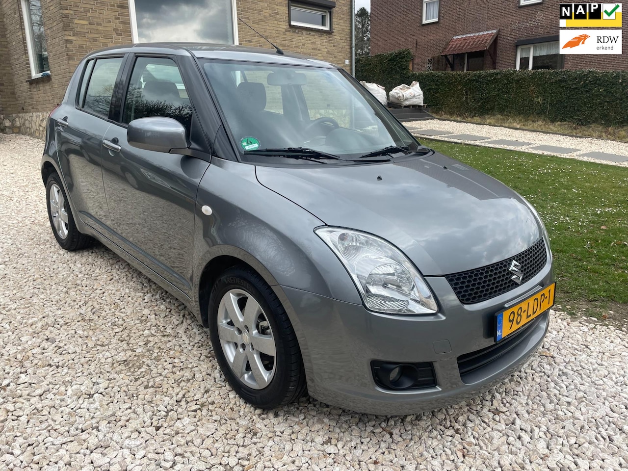 Suzuki Swift - 1.5 Exclusive Automaat - AutoWereld.nl