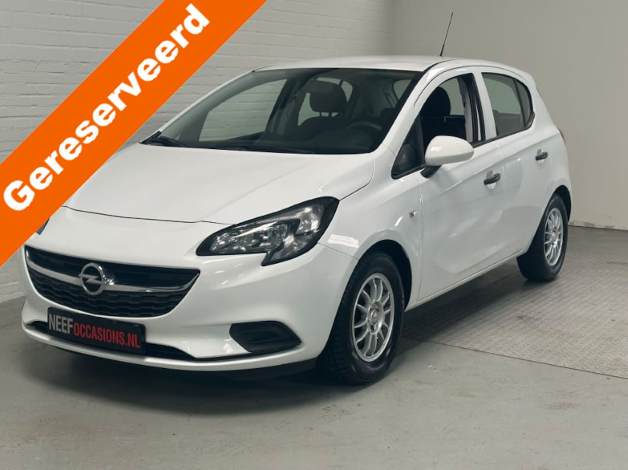 Opel Corsa - 1.4 Innovation AIRCO / BLEUTOOTH /TREKHAAK 1e EIGENAAR!!! - AutoWereld.nl