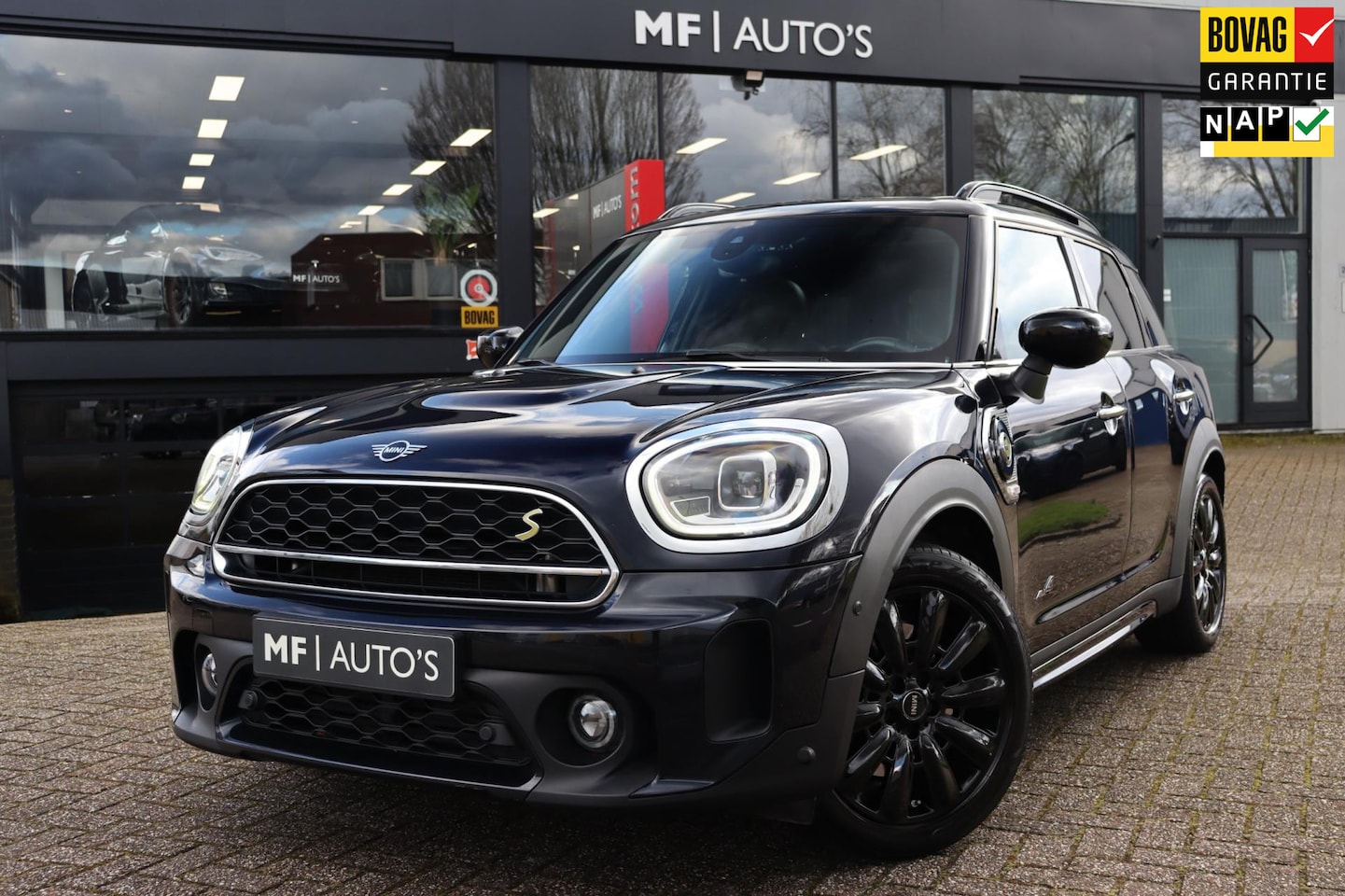 MINI Countryman - 2.0 Cooper S E ALL4 Chili|Pano|H&K|Camera|Keyless|Memory - AutoWereld.nl