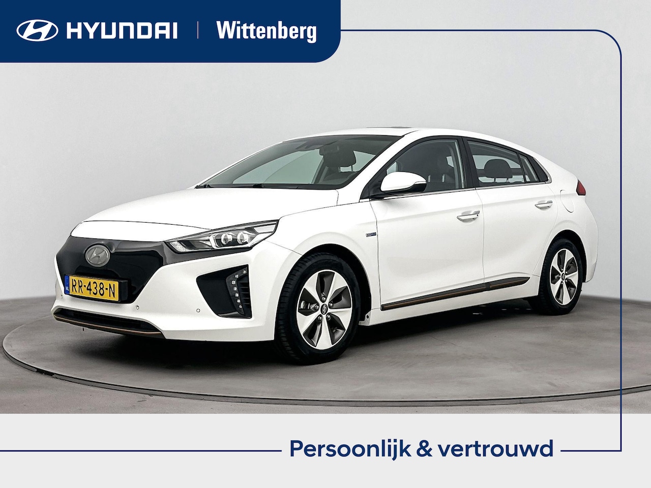 Hyundai IONIQ - PREMIUM EV | SCHUIFDAK | LEDER | MEMORY | STOEL + STUURVERWACHTING | NAVI | CAMERA | CRUIS - AutoWereld.nl