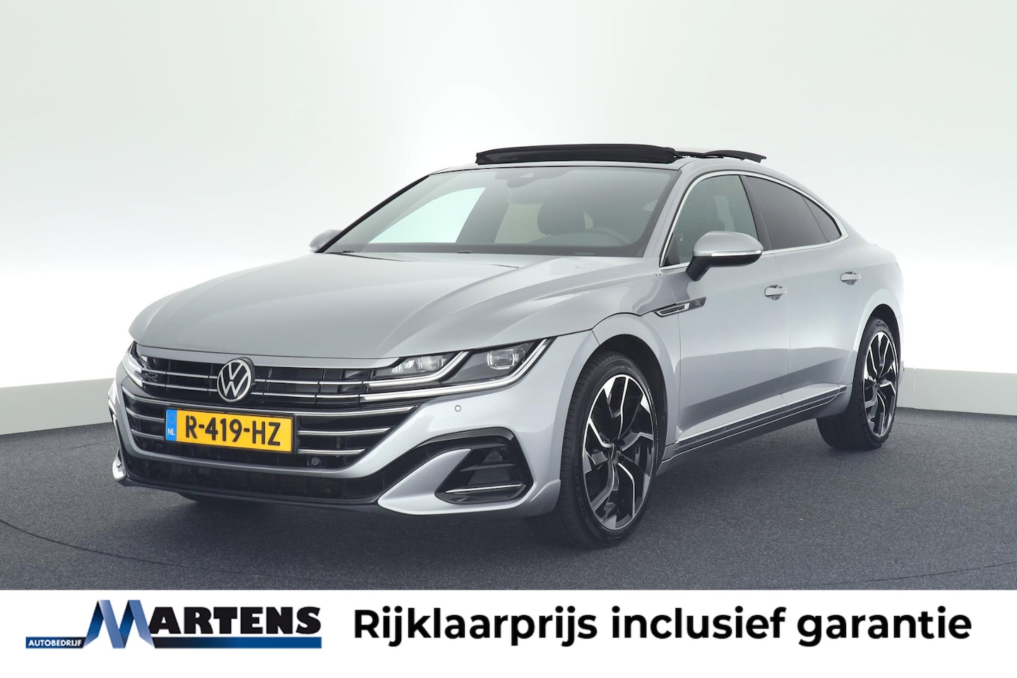 Volkswagen Arteon - 1.4 TSI 218pk eHybrid R-Line Business+ Camera Keyless Panoramadak Stoelverwarming Virtual - AutoWereld.nl