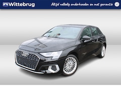 Audi A3 Sportback - 40 TFSI e 204pk Business edition Automaat / Panorama dak / Digital cockpit / LM 17 inch /