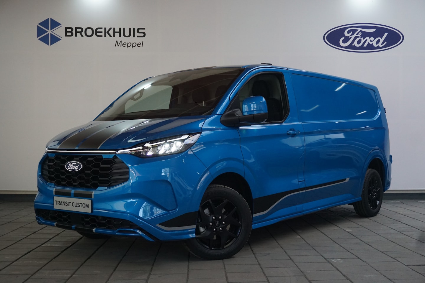 Ford Transit Custom - 320 2.5 PHEV L2H1 Sport | Inclusief BPM | Driver Assistance Pack | Trekhaak Wegklapbaar | - AutoWereld.nl