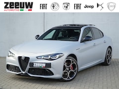 Alfa Romeo Giulia - 2.0 Turbo 280 PK Competizione Q4 AWD | Pano | Harman | 19"