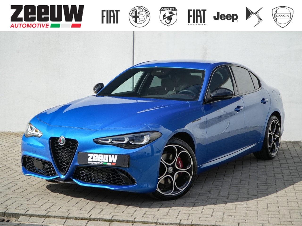 Alfa Romeo Giulia - 2.0 Turbo 280 PK Competizione Q4 AWD | Harman | Veloce | 19" - AutoWereld.nl