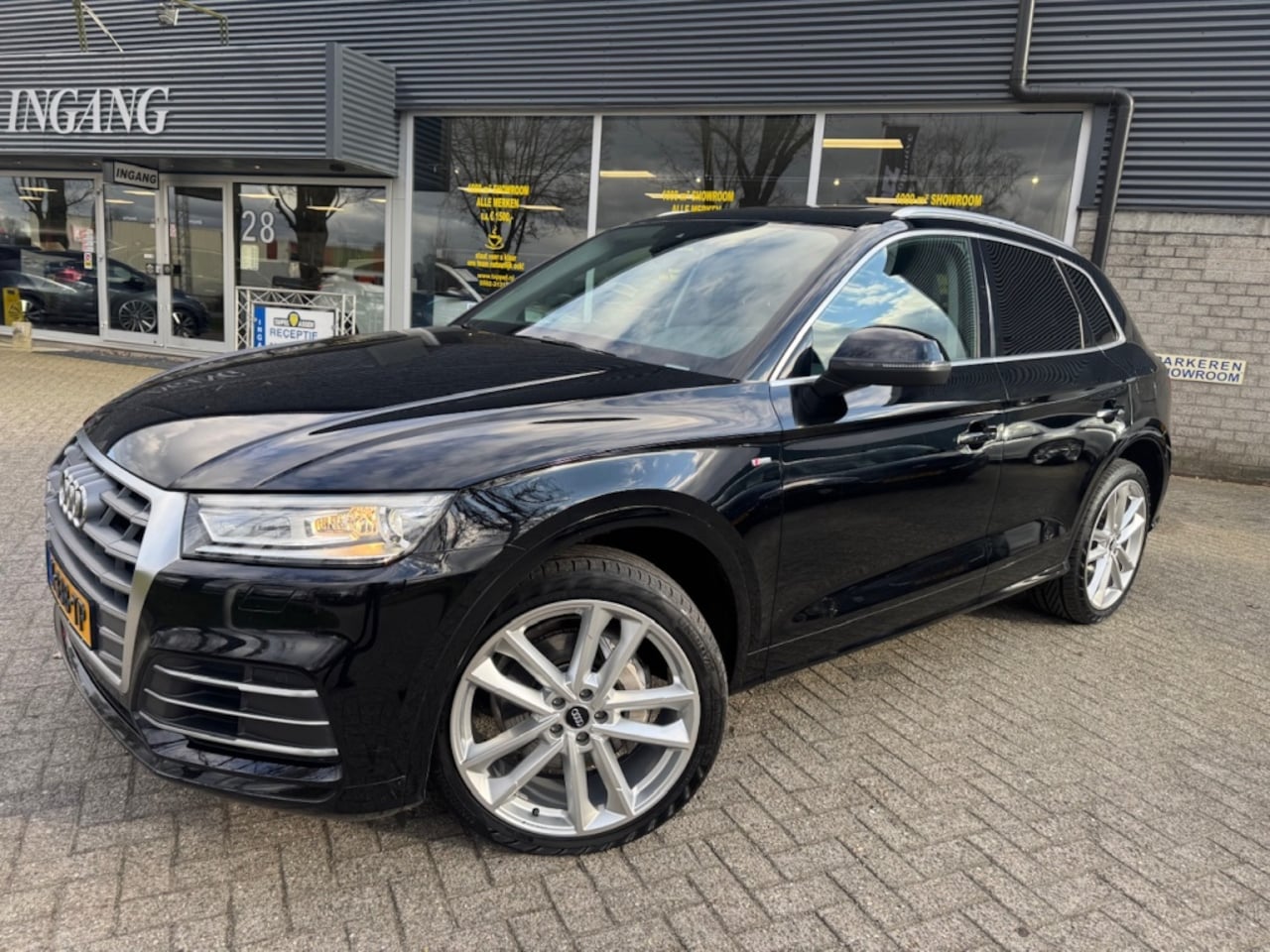 Audi Q5 - 50 TFSI e quattro S-Line AUTOMAAT/ Pano/ LED/ 21 inch! - AutoWereld.nl