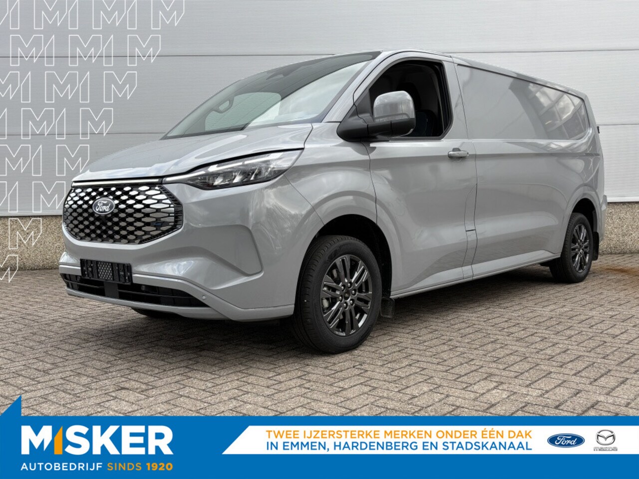 Ford Transit Custom - E-Transit 340 L2H1 Limited. 65 kWh - AutoWereld.nl